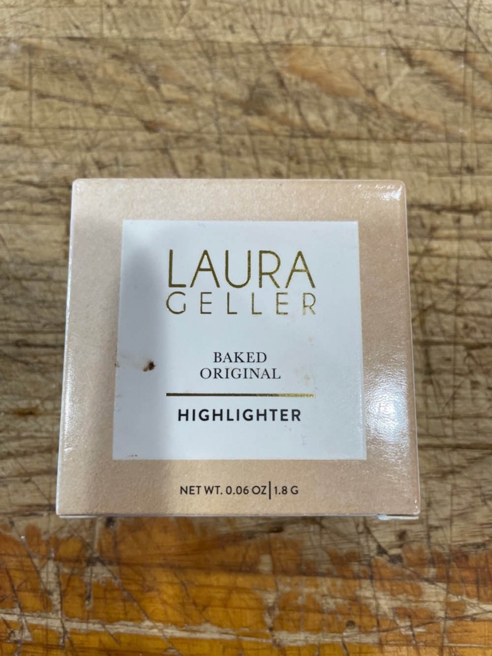 Laura Gellar baked highlighter